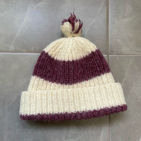 Handknit Wool Hat - Picture 4 of 5